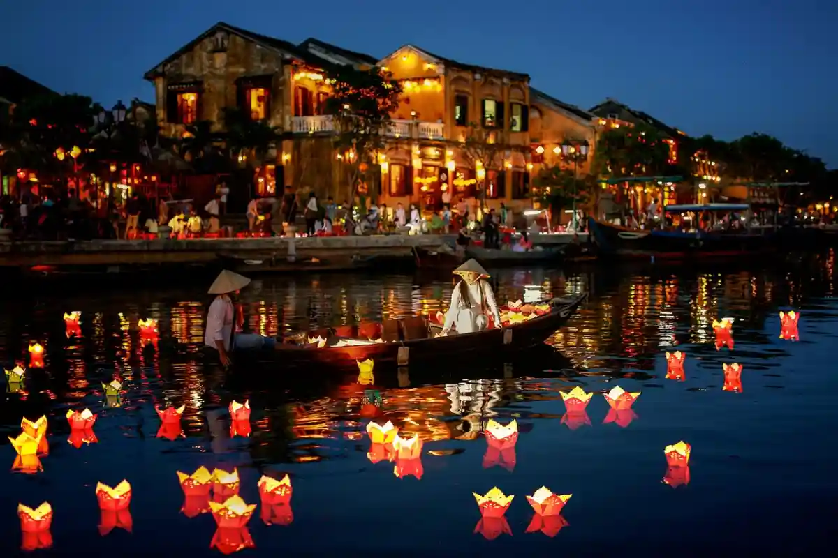 Vietnam eVisa for Tourists: How to Apply and What to Expect